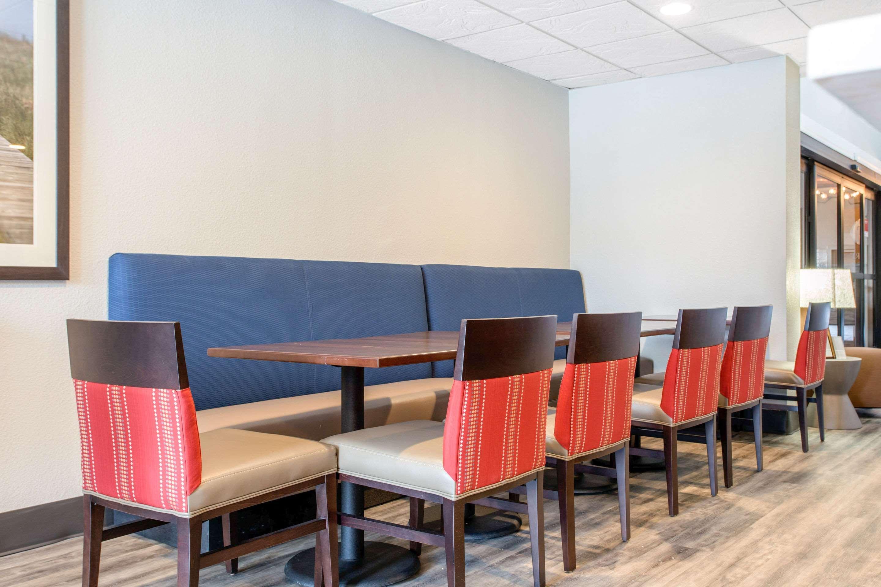 Comfort Suites Southport - Oak Island Bagian luar foto