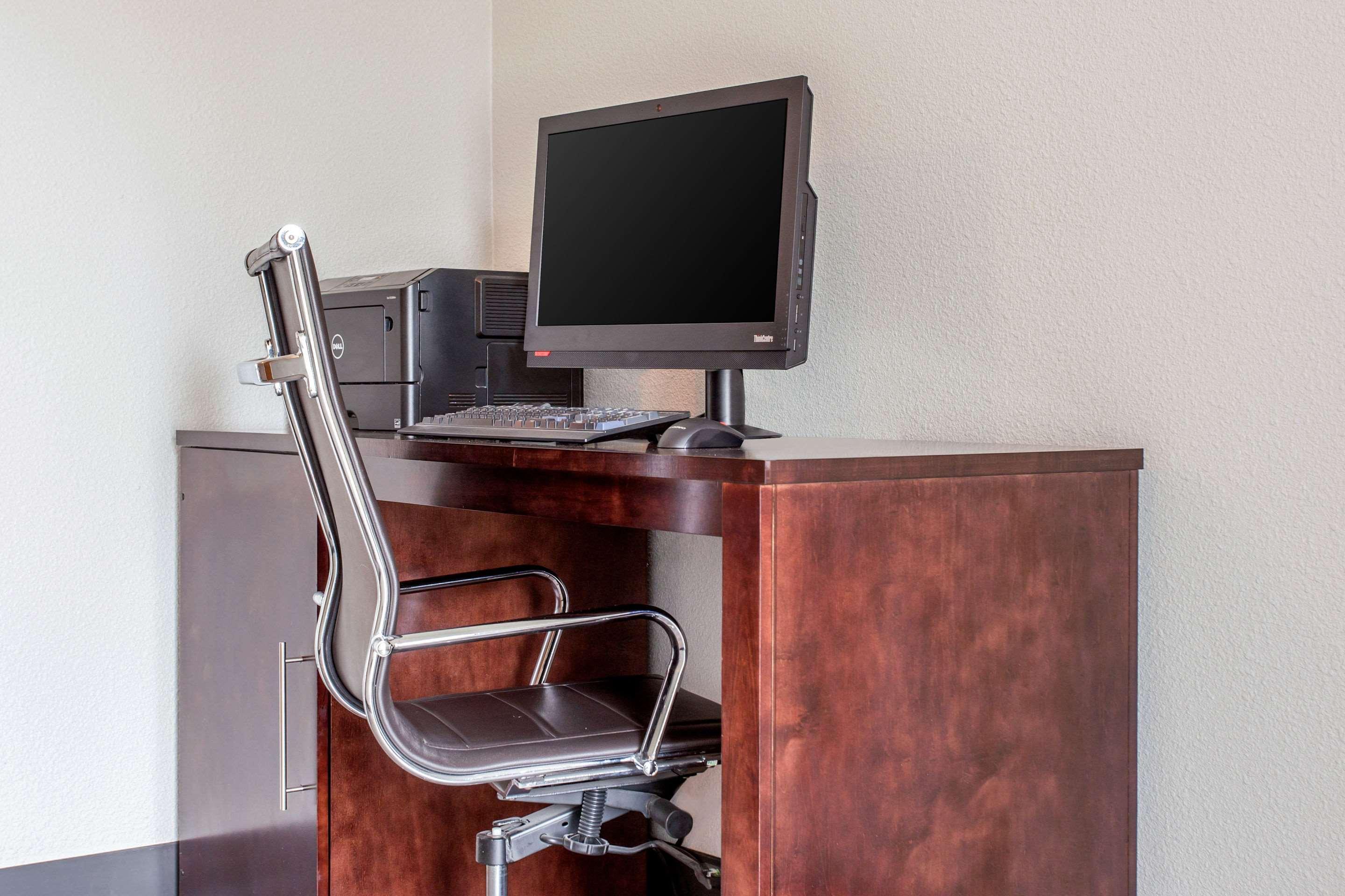 Comfort Suites Southport - Oak Island Bagian luar foto