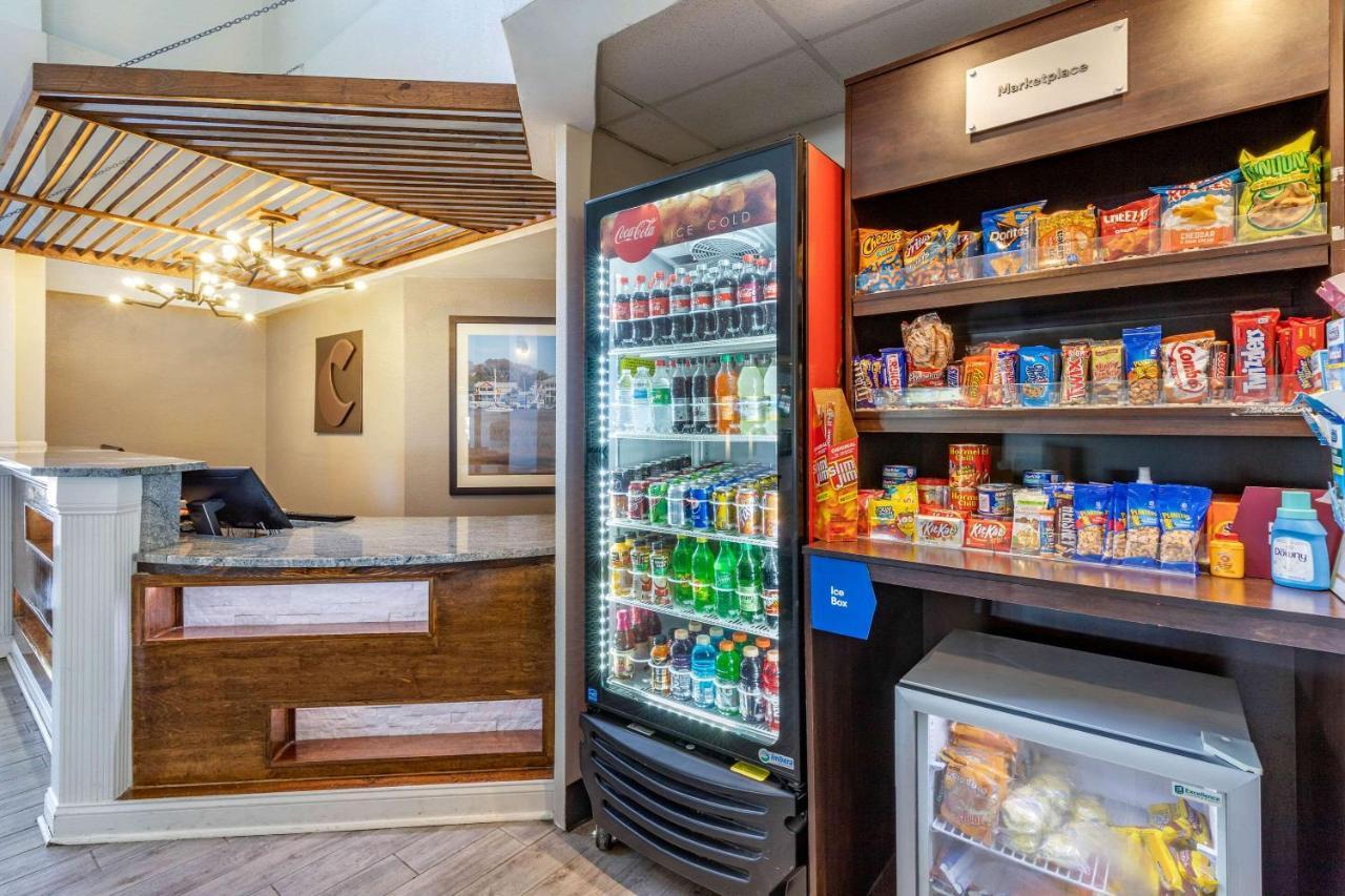 Comfort Suites Southport - Oak Island Bagian luar foto